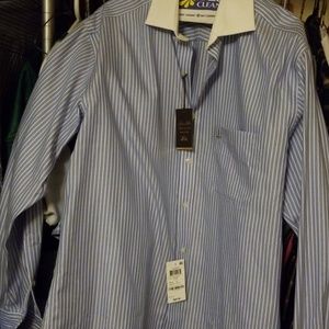 Men's French cuff dress shirt